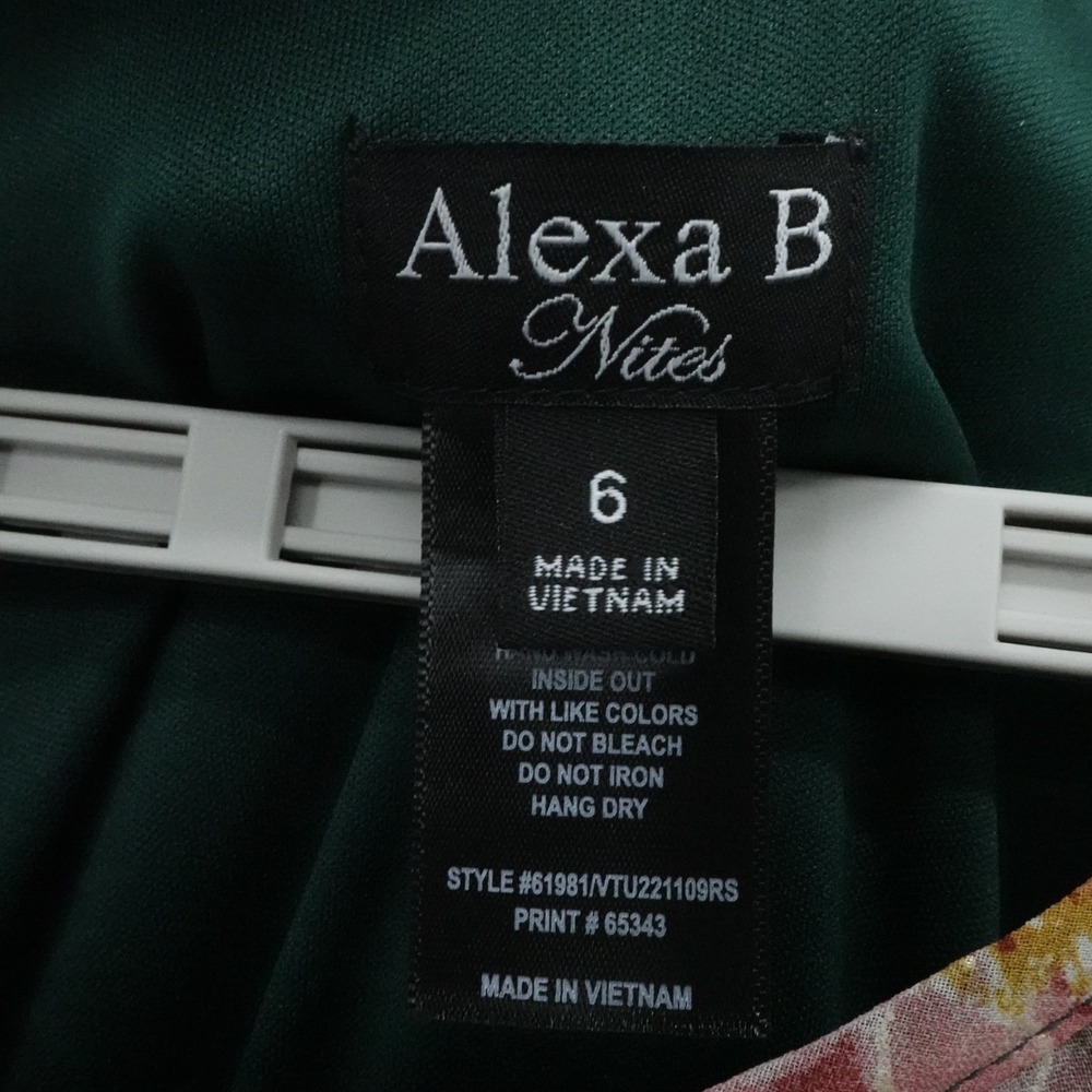 Alexa B Nites Dress Womens 6 Green Floral Maxi Belted Spring‎ Boho Casual - Picture 3 of 10